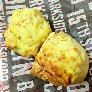 全粒粉のチーズパン☆